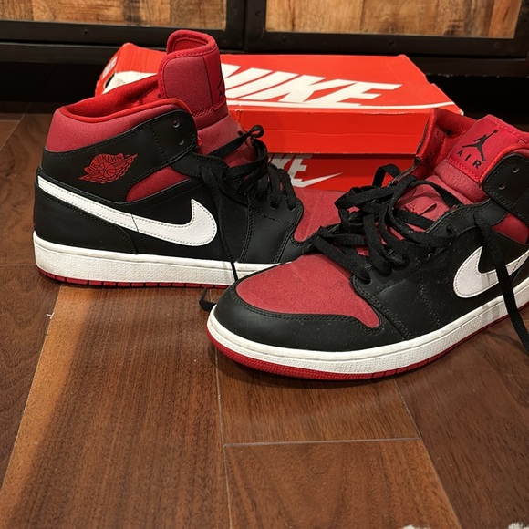 Air Nike - Picture 5 of 6